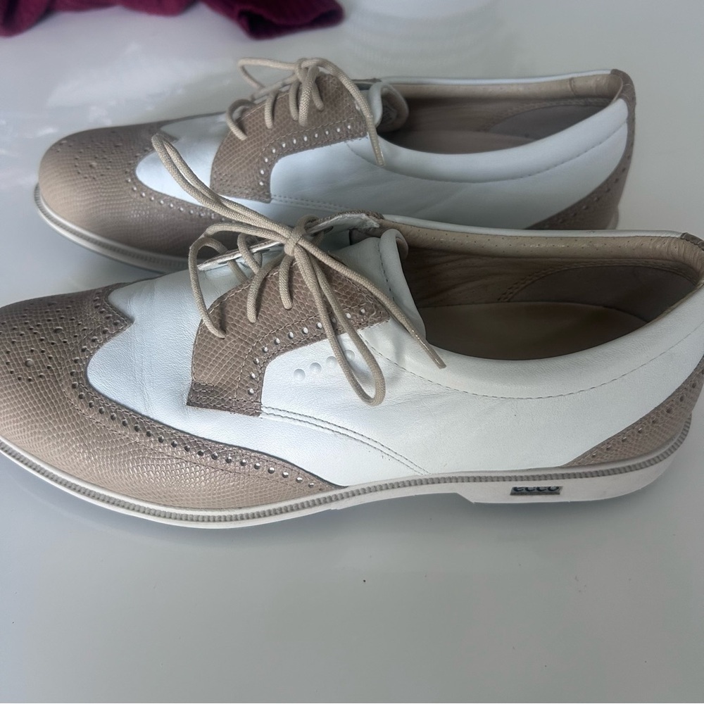 Ecco Women’s Golf Oxford Tan and White Size 41 (10) - Picture 3 of 6